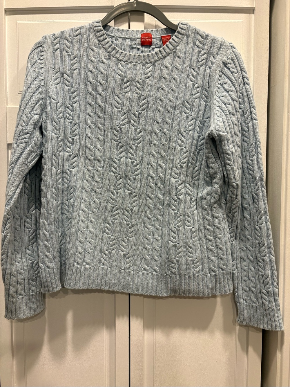 Valerie Stevens Light Cable Knit Crewneck Sweater